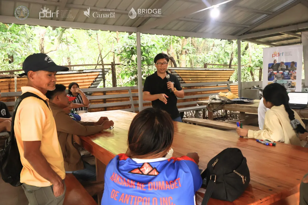 A facilitated discussion with Dumagat-Remontado community members.